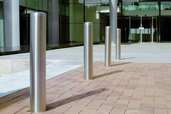 China High Flexibility Security Posts And Bollards Simple Designs Suit Any Architectural Building supplier