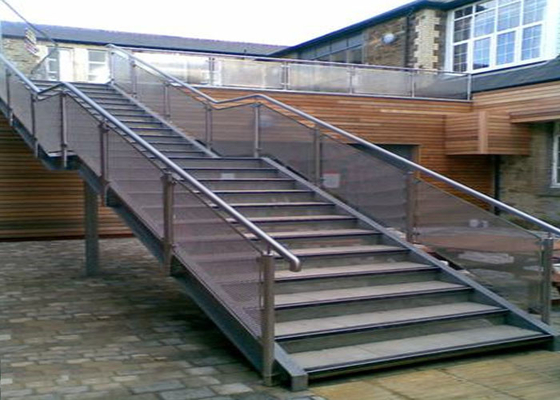 Wear Resistance Stainless Steel Railing Smooth Surface No Sharp Edges / Corners supplier