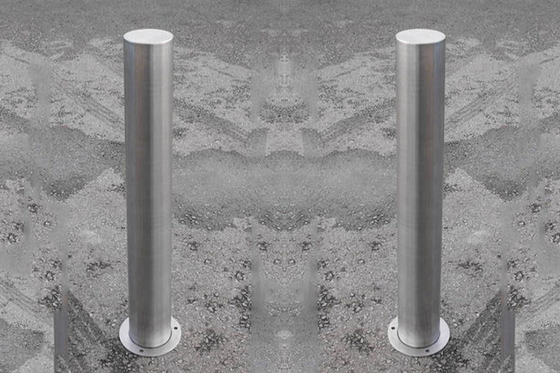 Easy Maintenance Heavy Duty Steel Bollards For Isolation Roads / Buildings / Parking supplier