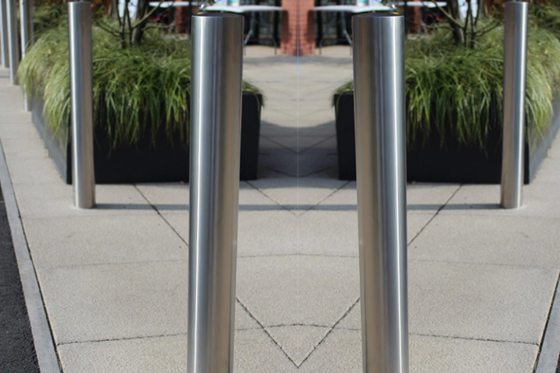 Warning Role Safety Bollards Barriers , Strong Durable Reflector Pop Up Bollards supplier